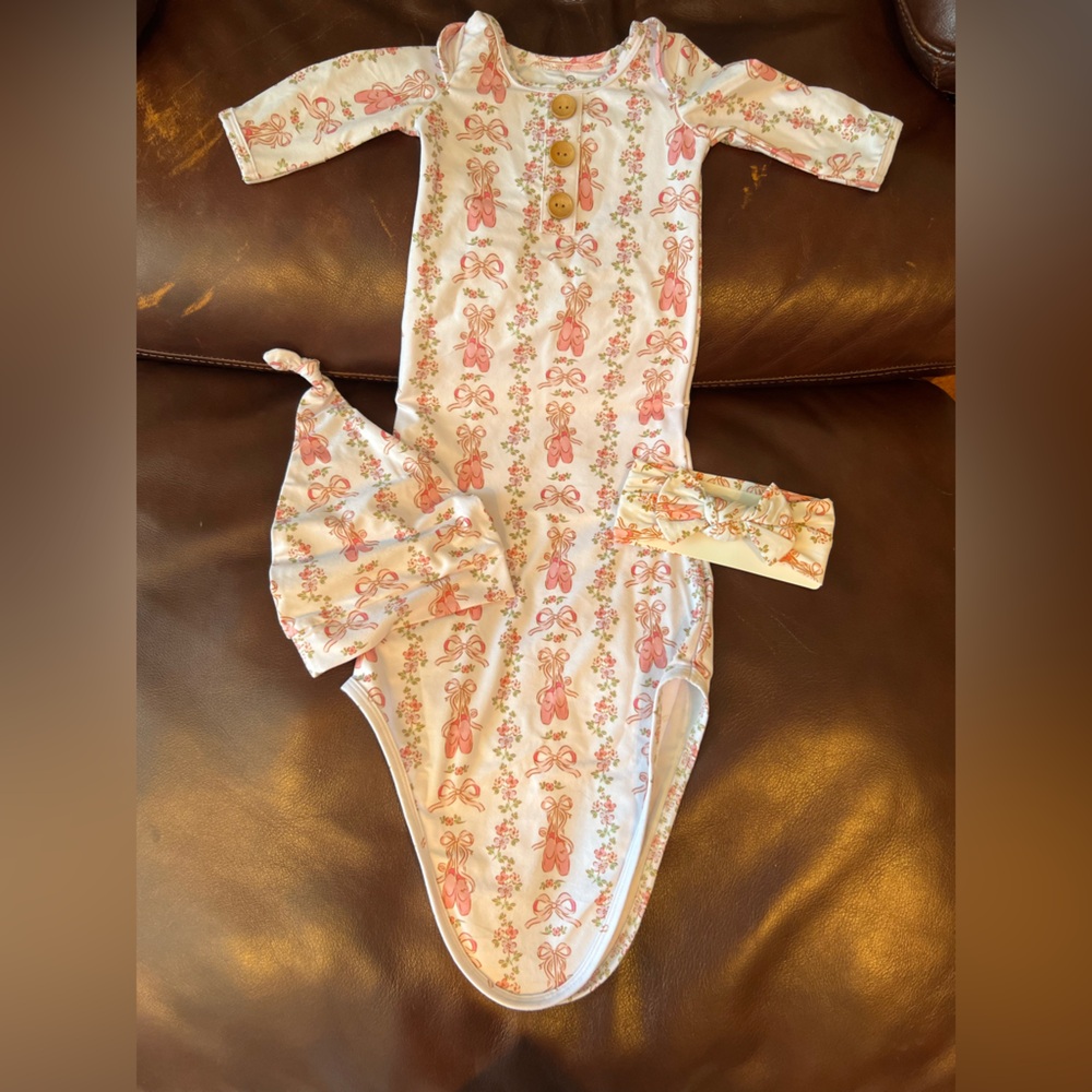 Floral Bunny Baby Outfit with Hat